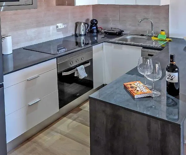 アパート Sunny Dream - *